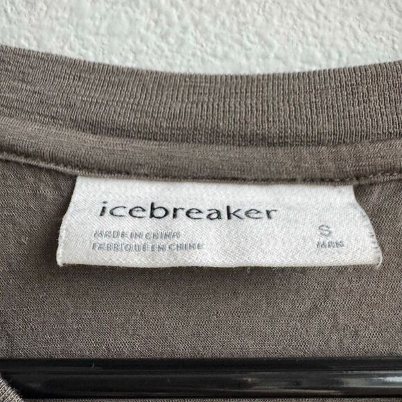 Icebreaker Mens Short Sleeve V Neck Brown Base Layer T Shirt Size Small - Picture 2 of 6